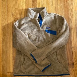 Patagonia tan fleece, size XL